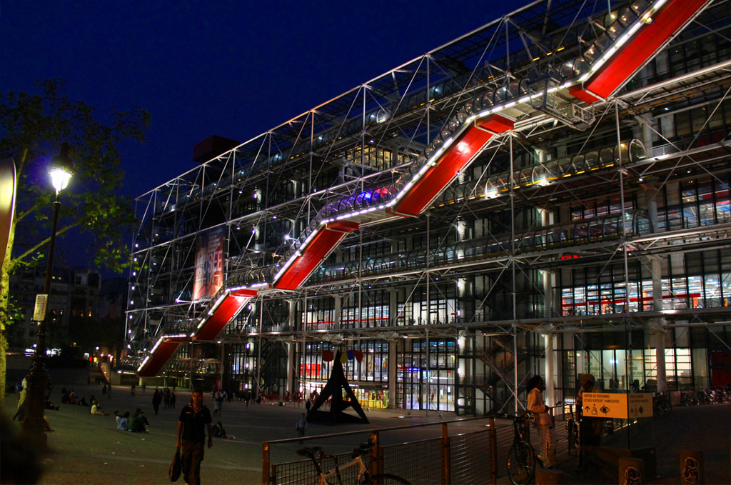 Centre Georges Pompidou de nuit